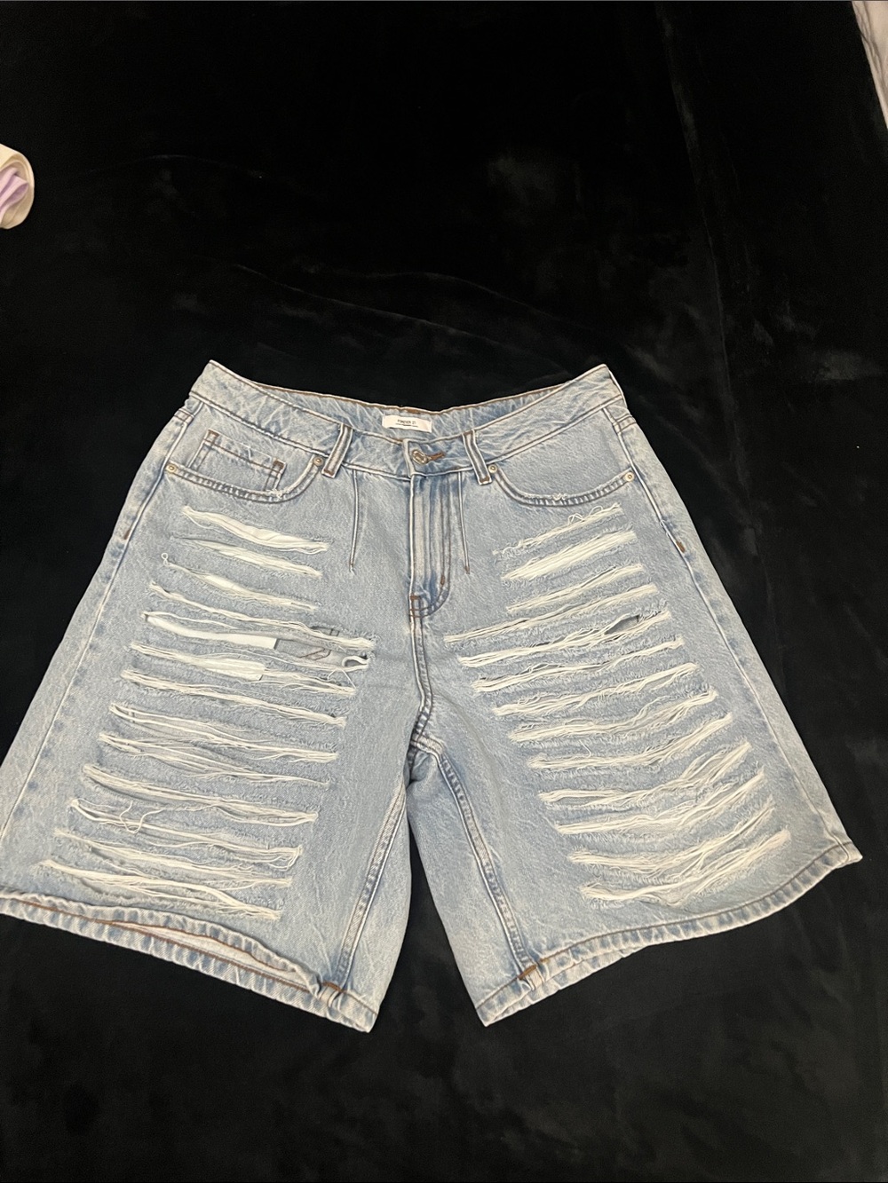 Forever 21 Light Blue Distressed Women's Denim Shorts